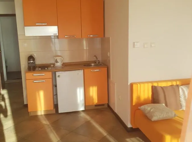 Adriana F. Apartamento Dobreć
