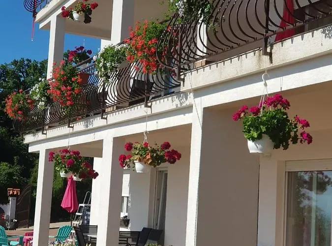 Adriana F. Apartamento