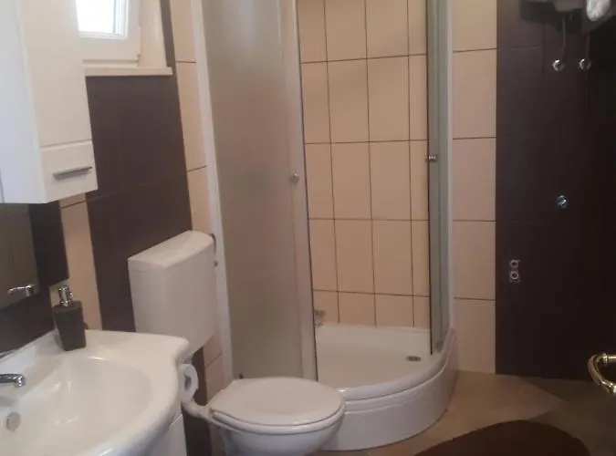 Adriana F. Apartment